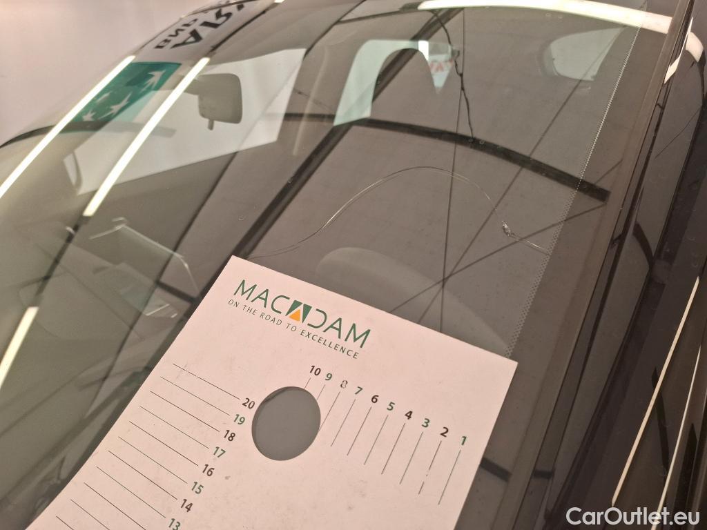  Nissan  Juke NISSAN   2019  5P  Crossover DIGT 114 DCT Business Edition #2