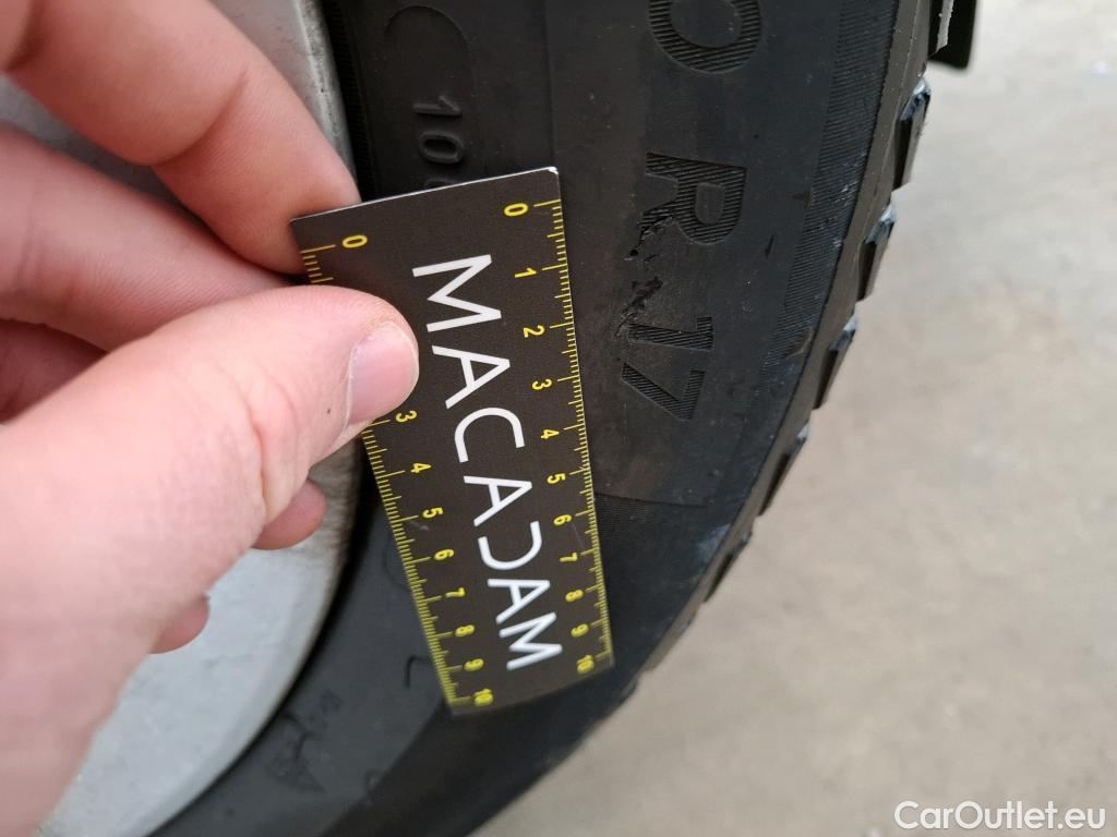  Nissan  Qashqai NISSAN  / 2017 / 5P / Crossover 1.5 DCI 115 DCT Business Edition #19