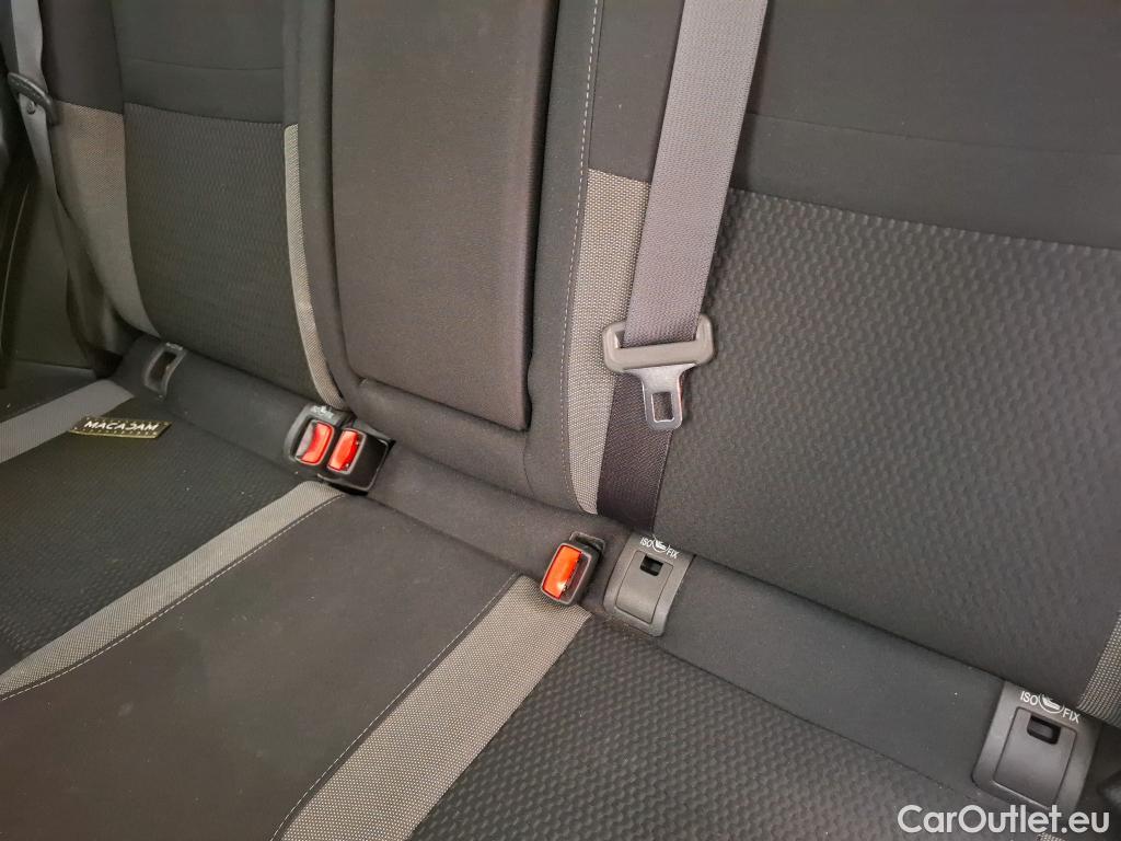  Nissan  Qashqai NISSAN  / 2017 / 5P / Crossover 1.5 DCI 115 Business Edition #19