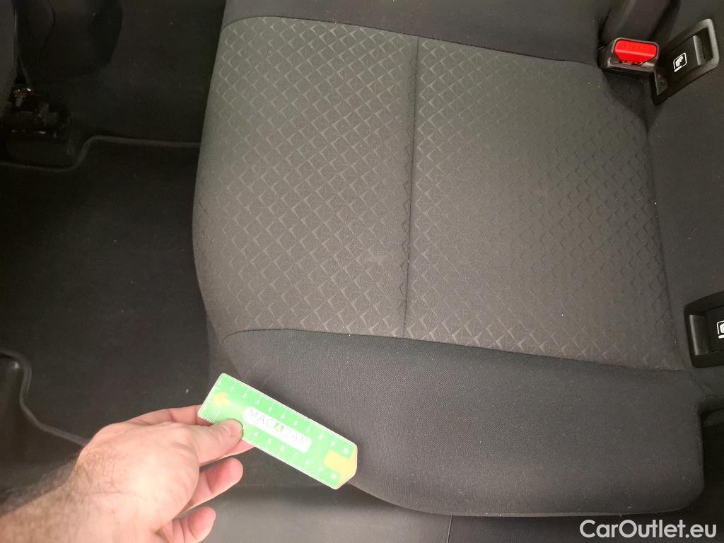  Nissan  Juke NISSAN   2019  5P  Crossover DIGT 114 DCT Business Edition #27