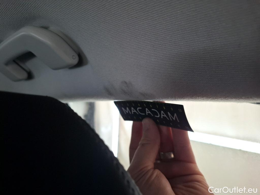  Peugeot  208  Allure Business 1.5 HDi 100CV BVM6 E6d #51