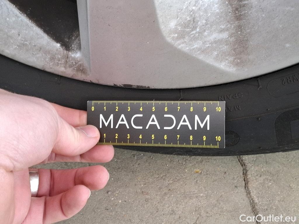  Nissan  Qashqai NISSAN  / 2017 / 5P / Crossover 1.5 DCI 115 DCT Business Edition #33