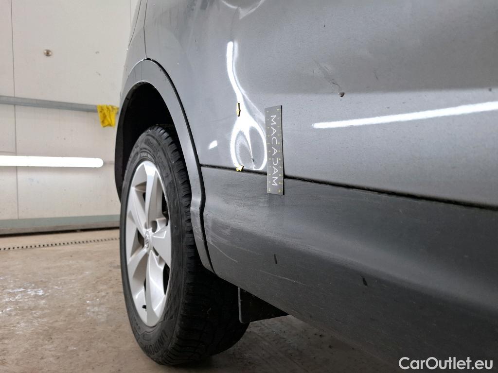  Nissan  Qashqai NISSAN  / 2017 / 5P / Crossover 1.5 DCI 115 DCT Business Edition #4