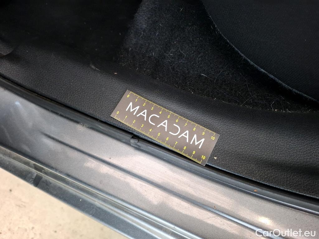  Nissan  Qashqai NISSAN  / 2017 / 5P / Crossover 1.5 DCI 115 DCT Business Edition #44