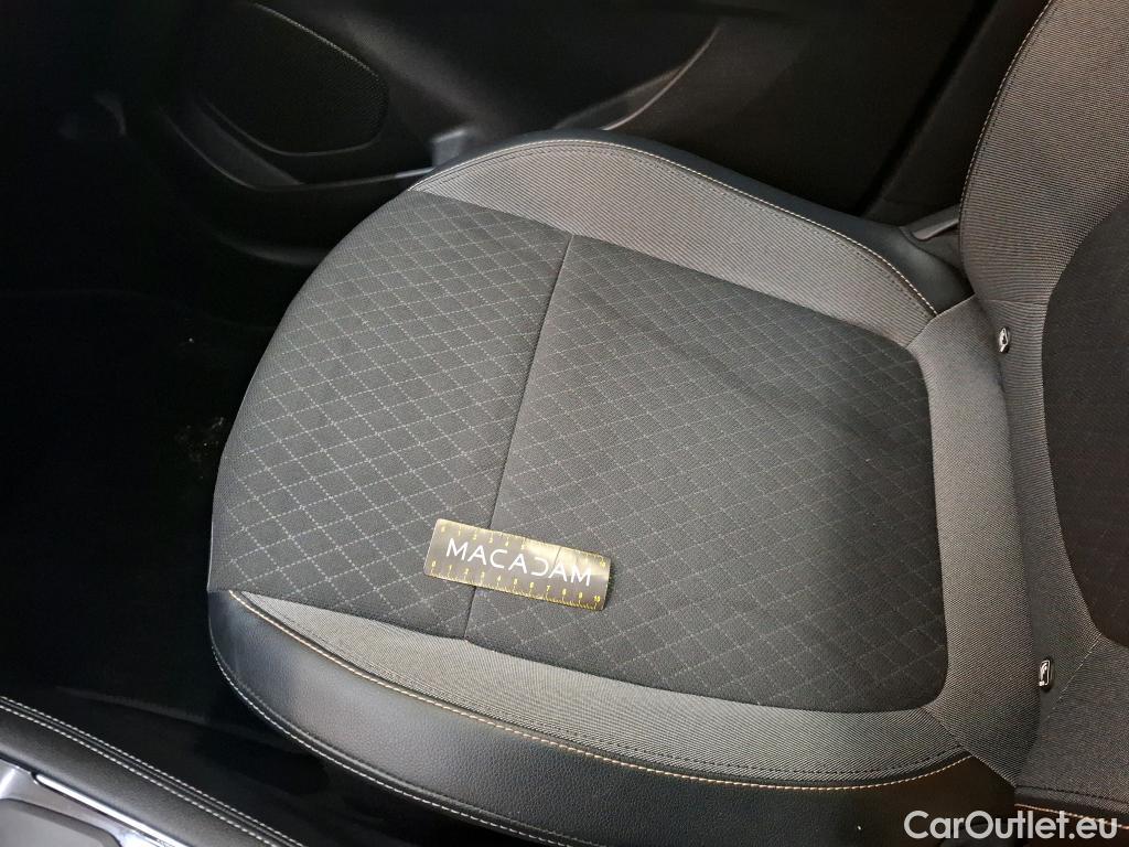  Opel   Grandland X Grandland X Elegance Business 1.5 130CV BVA8 E6d #7