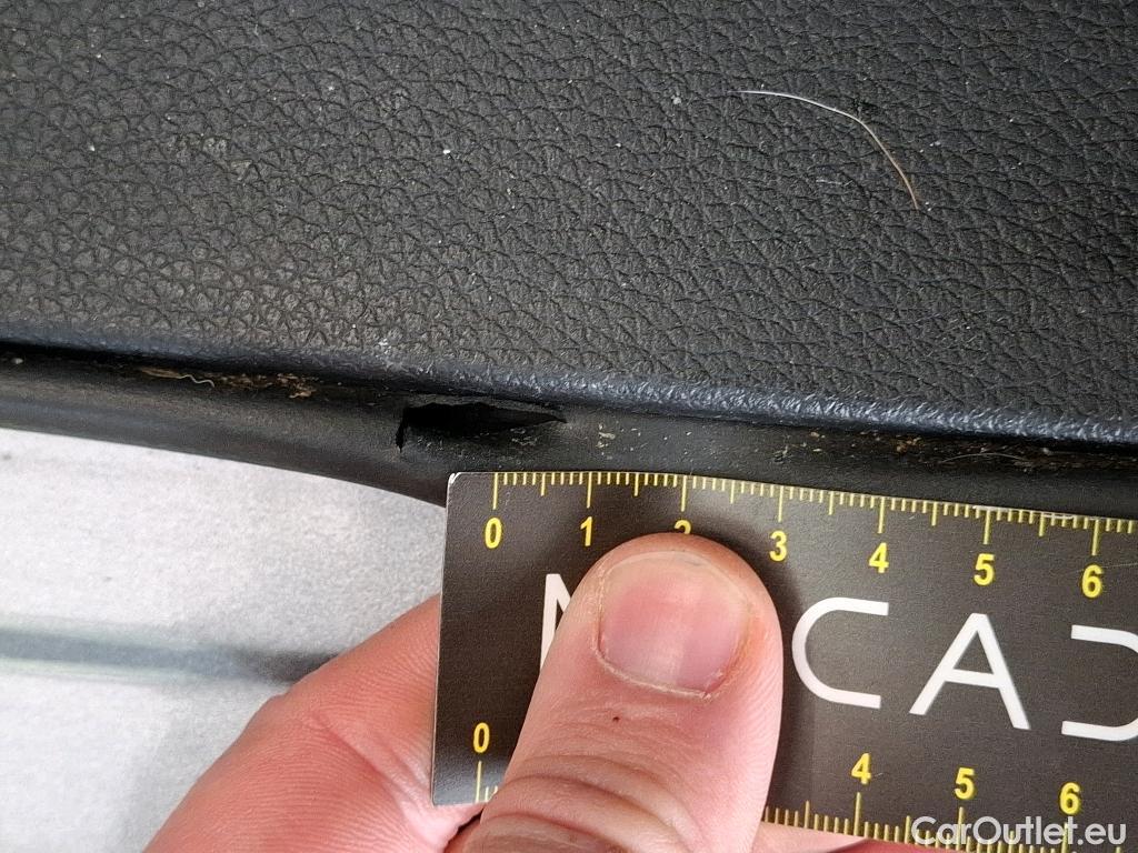  Nissan  Qashqai NISSAN  / 2017 / 5P / Crossover 1.5 DCI 115 DCT Business Edition #24