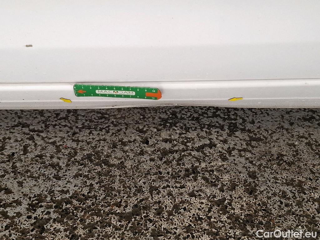  Peugeot  308  Allure Business 1.2 PureTech 130CV BVM6 E6d #2