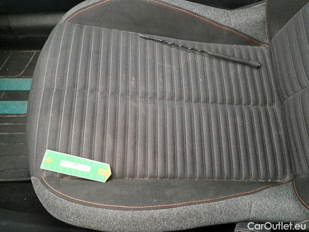  Peugeot  208  Active Business 1.5 HDi 100CV BVM6 E6d #31