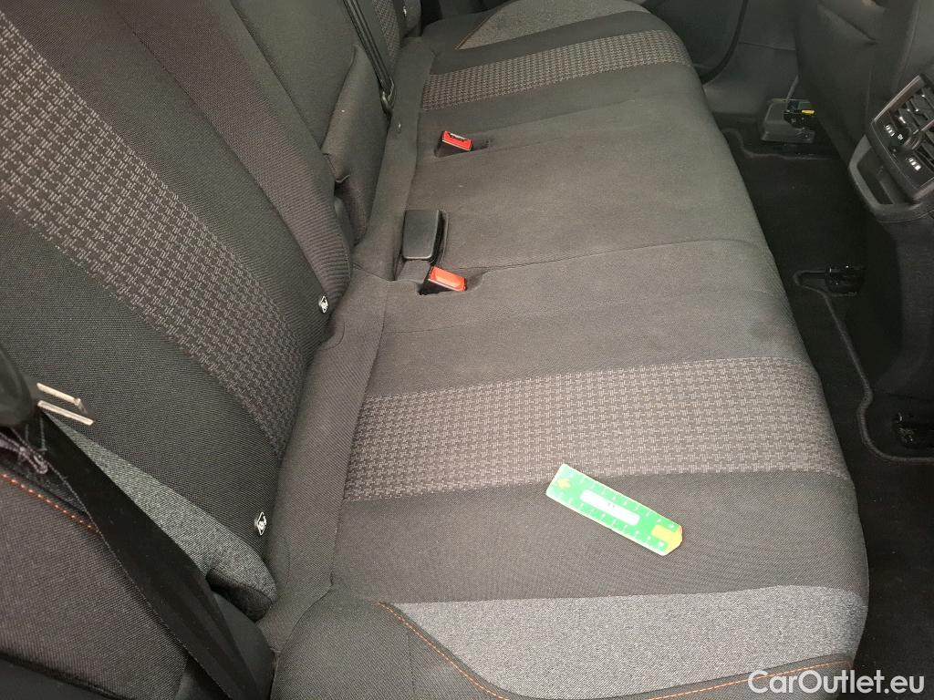  Peugeot  3008  Active Business 1.5 HDi 130CV BVA8 E6d #28