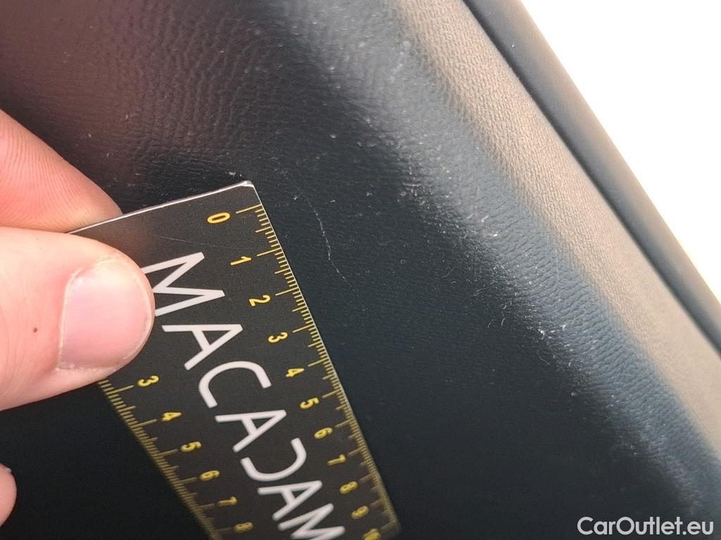  Peugeot  208  Allure Business 1.5 HDi 100CV BVM6 E6d #33