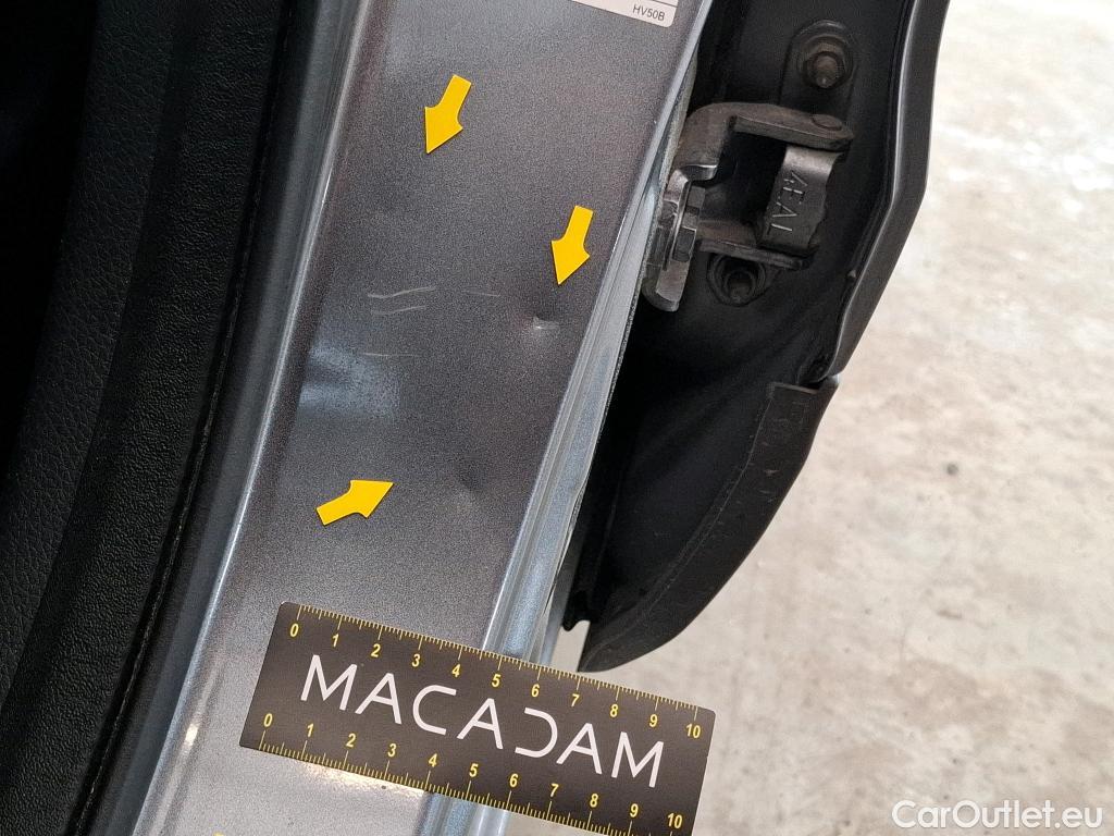  Nissan  Qashqai NISSAN  / 2017 / 5P / Crossover 1.5 DCI 115 DCT Business Edition #36