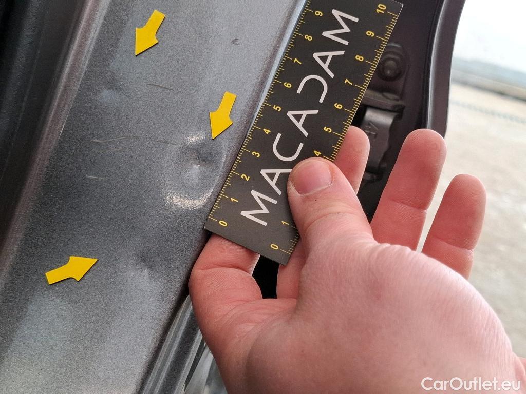  Nissan  Qashqai NISSAN  / 2017 / 5P / Crossover 1.5 DCI 115 DCT Business Edition #37