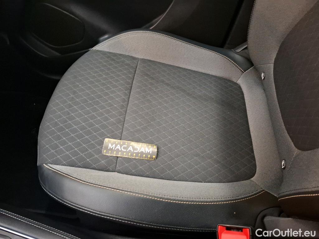  Opel   Grandland X Grandland X Elegance Business 1.5 130CV BVA8 E6d #6