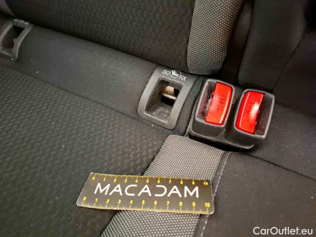  Nissan  Qashqai NISSAN  / 2017 / 5P / Crossover 1.5 DCI 115 Business Edition #18