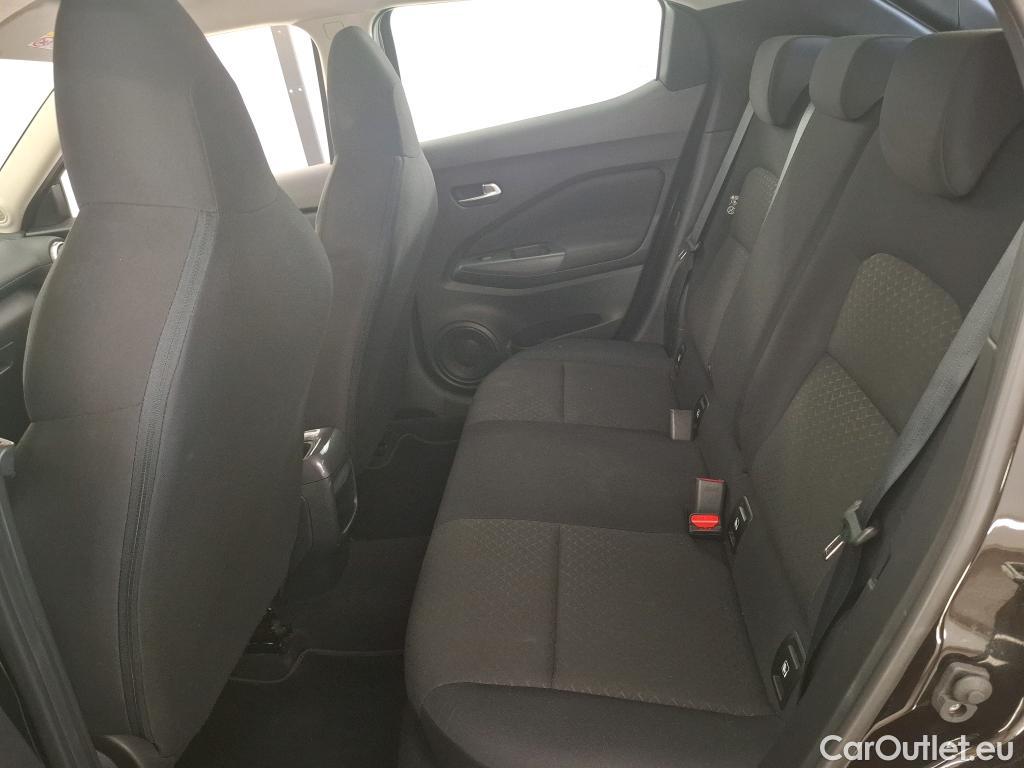  Nissan  Juke NISSAN   2019  5P  Crossover DIGT 114 DCT Business Edition #25