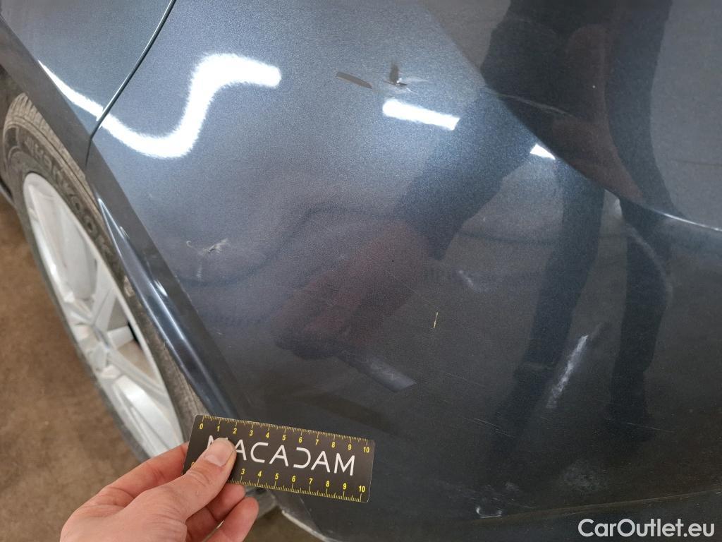  Renault  Megane RENAULT Mégane Berline / 2020 / 5P / Berline Business E-Tech hybride rech 160 -21N #13