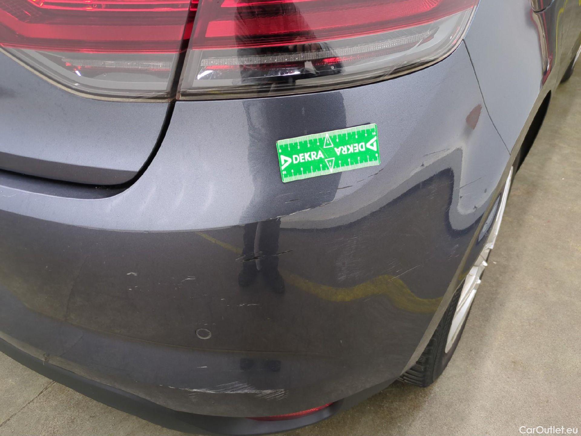  Renault  Megane  IV Berline 5 ptes. Business 1.5 dCi 115CV BVA7 E6d #38