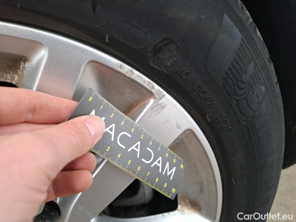  Peugeot  308  SW Active Business 1.5 HDi 130CV BVA8 E6d #51