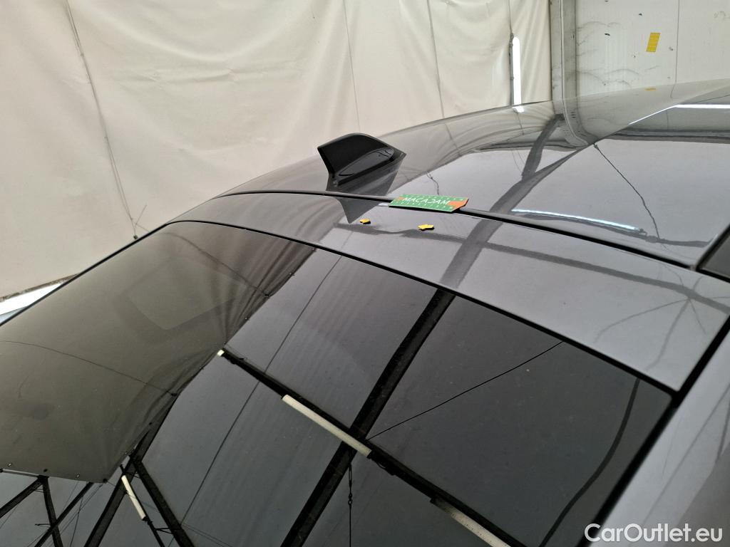  Renault  Arkana RENAULT   2021  5P  SUV Evolution mild hybrid 140 EDC 22 #3