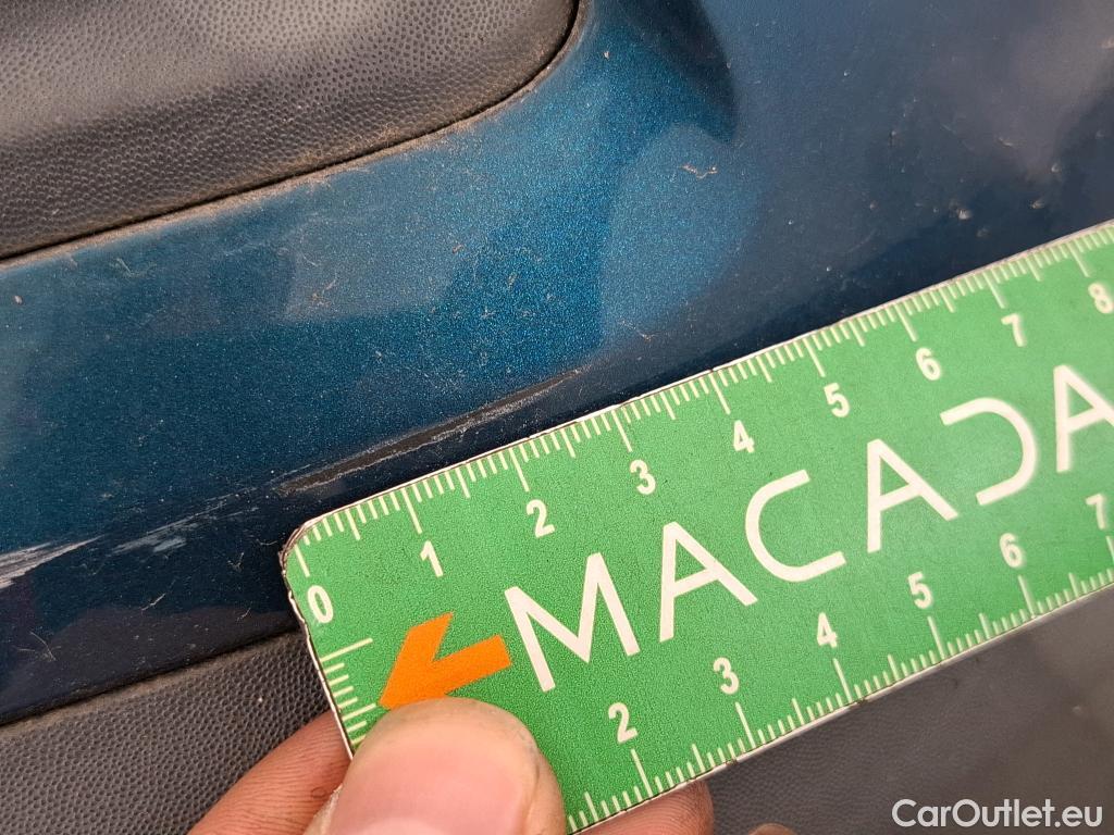  Renault  Arkana RENAULT  / 2021 / 5P / SUV Intens TCe 140 EDC -21B #8