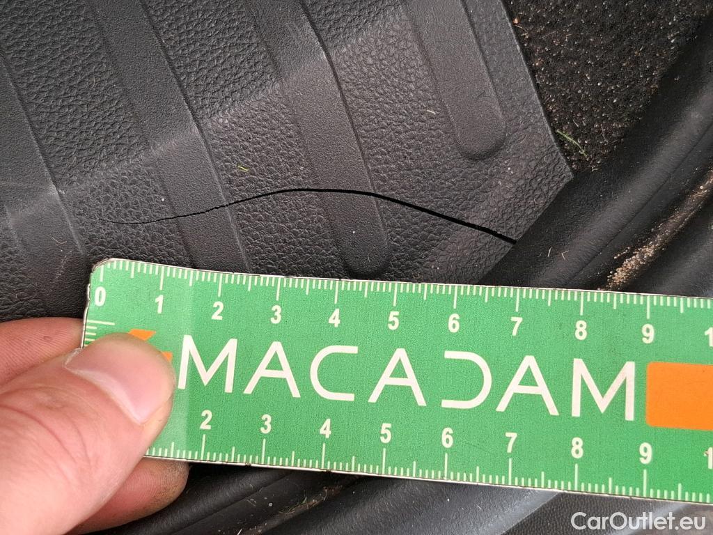  Renault  Arkana RENAULT  / 2021 / 5P / SUV Intens TCe 140 EDC -21B #30