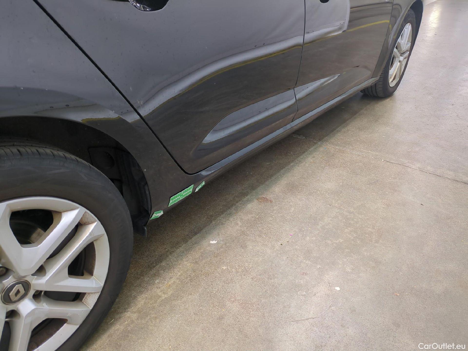  Renault  Megane  IV Grandtour Business 1.5 dCi 115CV BVA7 E6dT #40