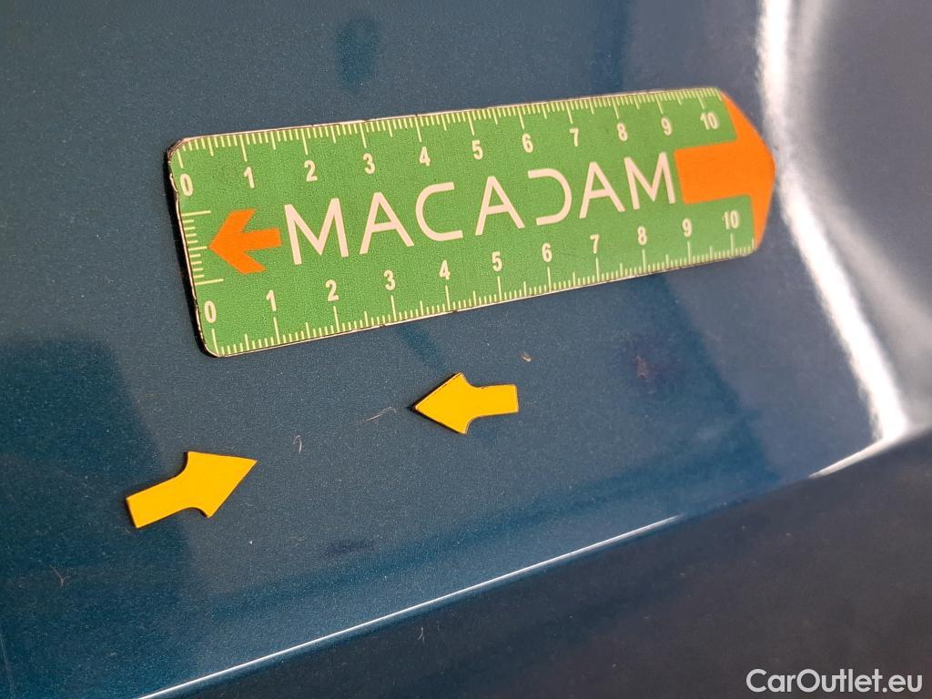  Renault  Arkana RENAULT  / 2021 / 5P / SUV Intens TCe 140 EDC -21B #28