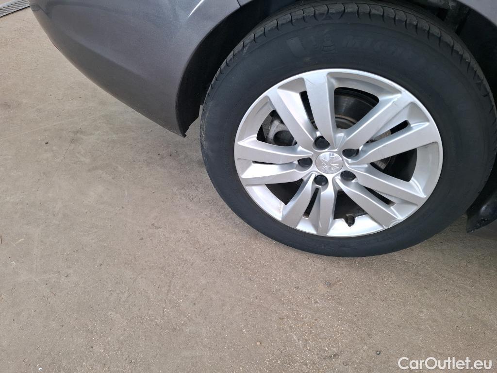  Peugeot  308  SW Active Business 1.5 HDi 130CV BVA8 E6d #26