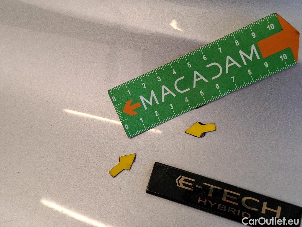  Renault  Captur  II Evolution 1.6 E-TECH Hybrid 145CV BVA6 E6d #32