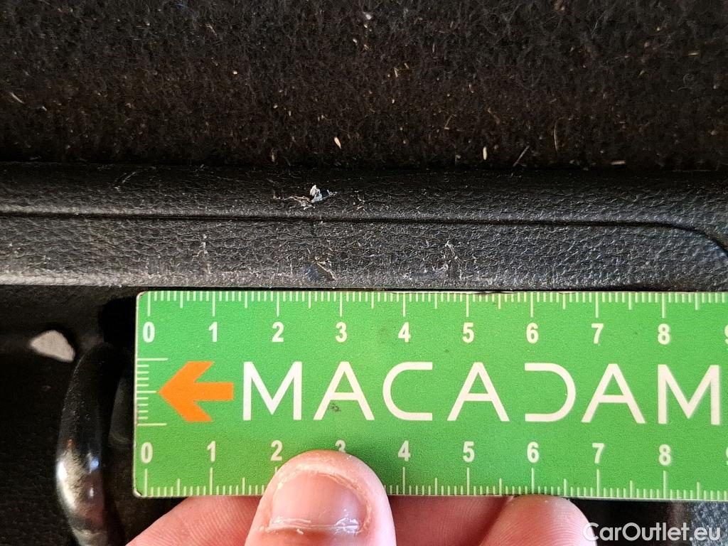  Renault  Captur  II Evolution 1.6 E-TECH Hybrid 145CV BVA6 E6d #30