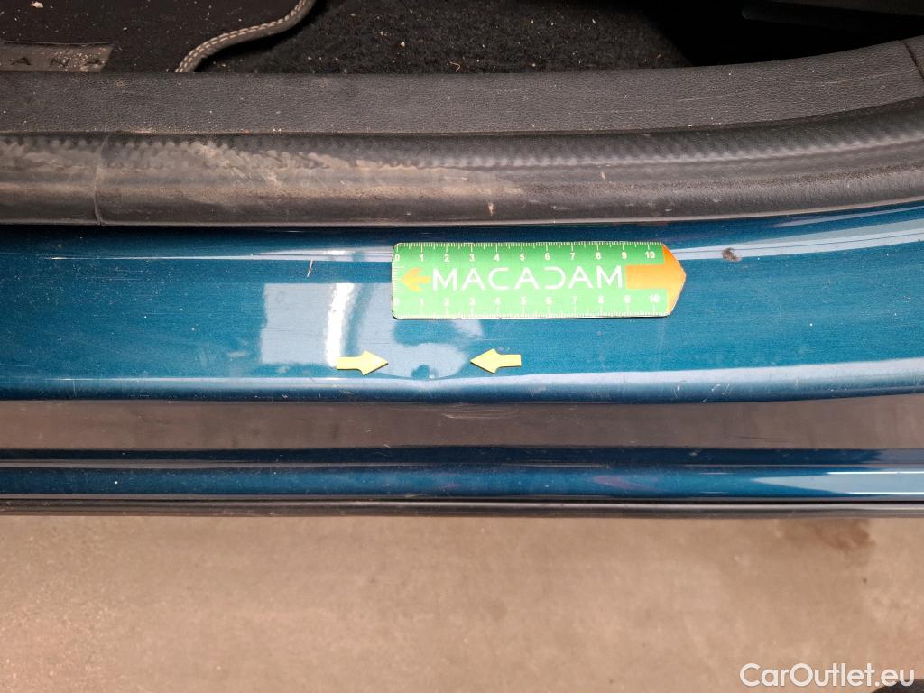  Renault  Arkana RENAULT  / 2021 / 5P / SUV Intens TCe 140 EDC -21B #15