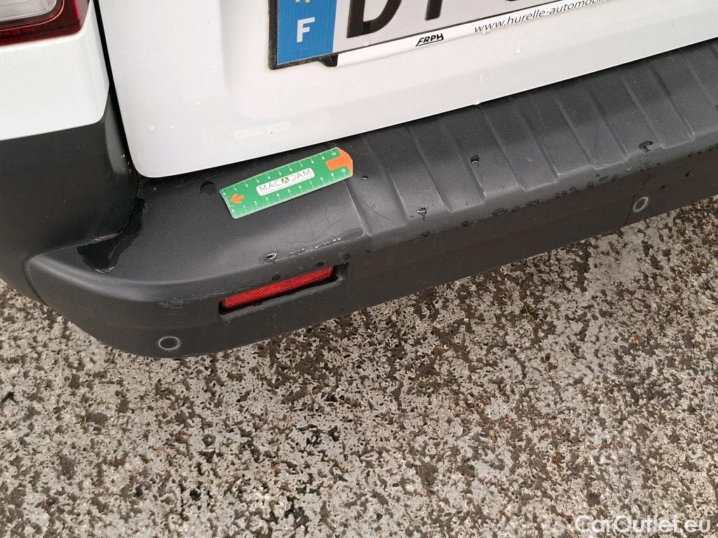  Renault  Trafic RENAULT  4p Combi Zen L1 dCi 115 #9