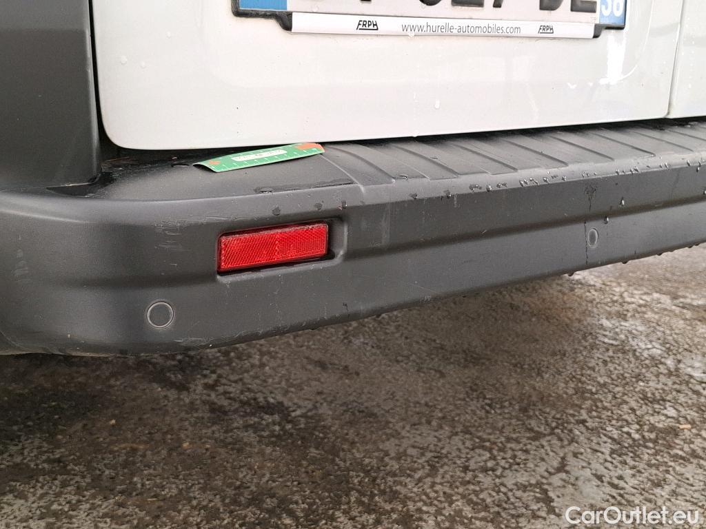  Renault  Trafic RENAULT  4p Combi Zen L1 dCi 115 #10