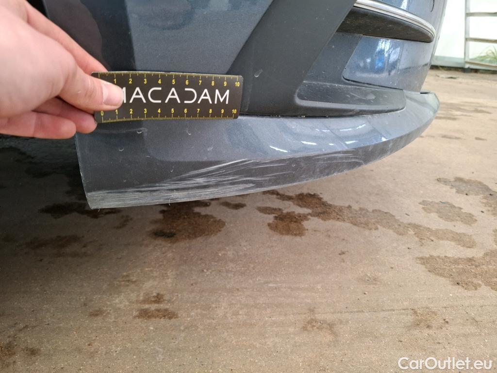  Renault  Megane RENAULT Mégane Berline / 2020 / 5P / Berline Business E-Tech hybride rech 160 -21N #10