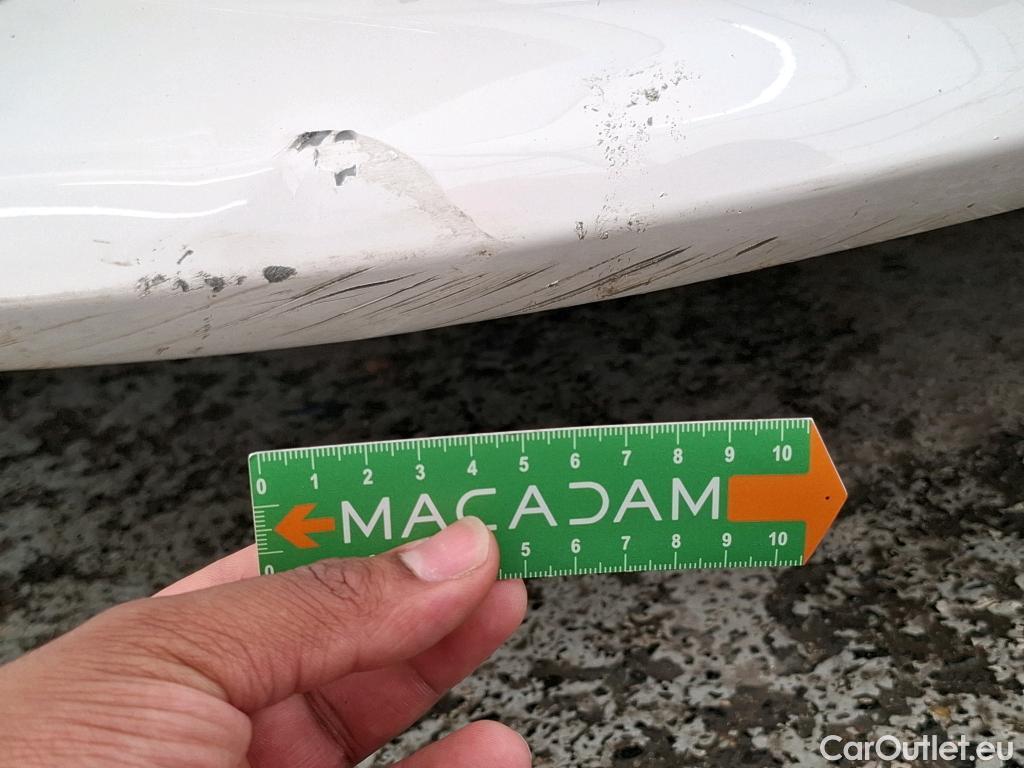  Toyota  Yaris TOYOTA  Hybride / 2019 / 5P / Berline Hybride 116h Dynamic Business Stage Acad #10