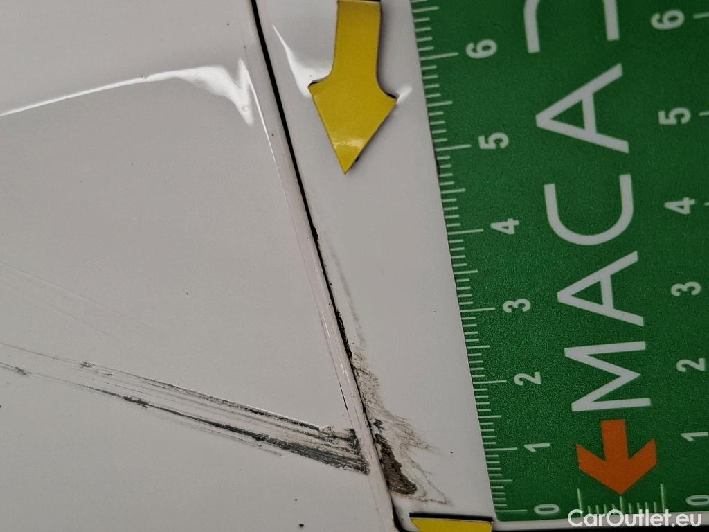  Toyota  Yaris TOYOTA  Hybride / 2019 / 5P / Berline Hybride 116h Dynamic Business Stage Acad #24