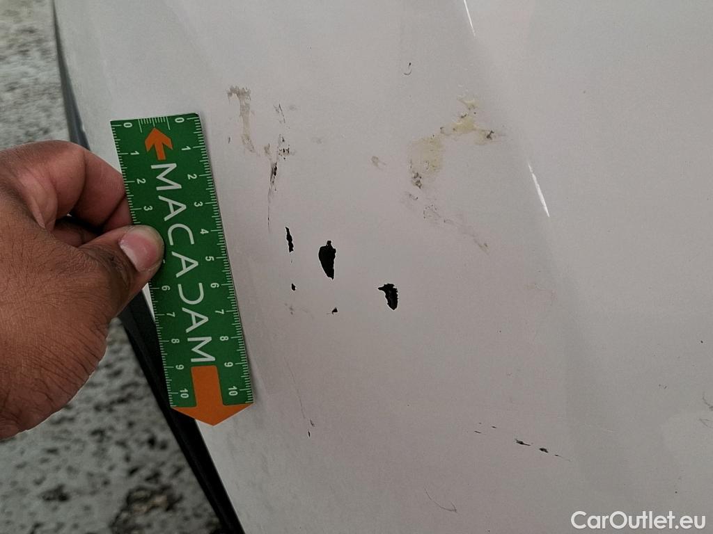  Toyota  Yaris TOYOTA  Hybride / 2019 / 5P / Berline Hybride 116h Dynamic Business Stage Acad #17