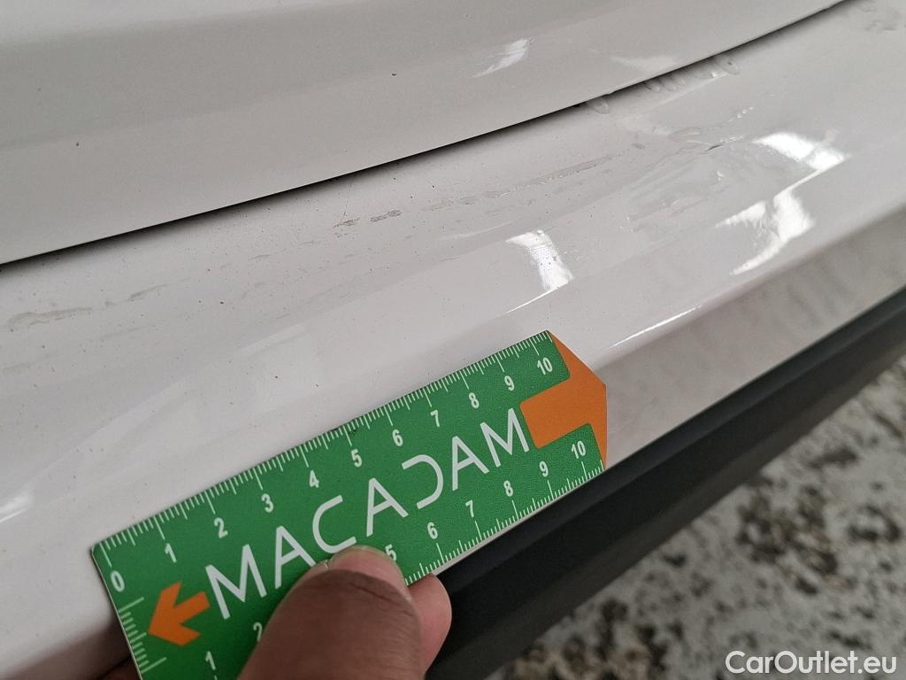  Toyota  Yaris TOYOTA  Hybride / 2019 / 5P / Berline Hybride 116h Dynamic Business Stage Acad #13