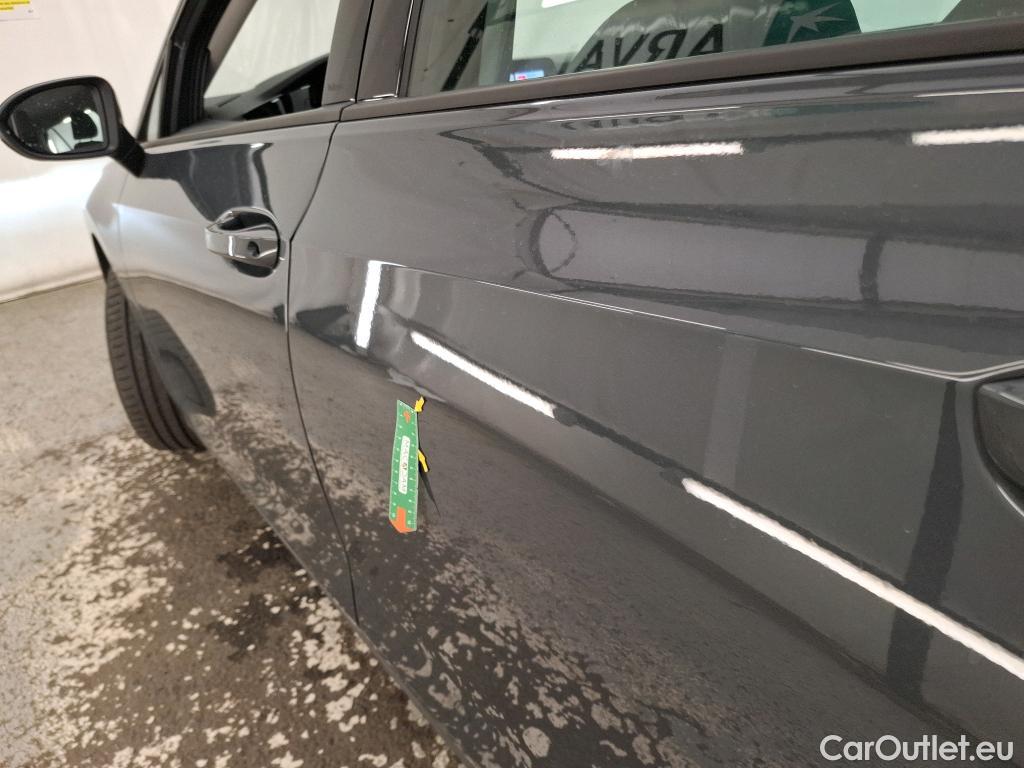  Volkswagen  Golf  VOLKSWAGEN / 2020 / 5P / Berline 2.0 TDI SCR 115 DSG7 LIFE SOCI BUSINESS #5