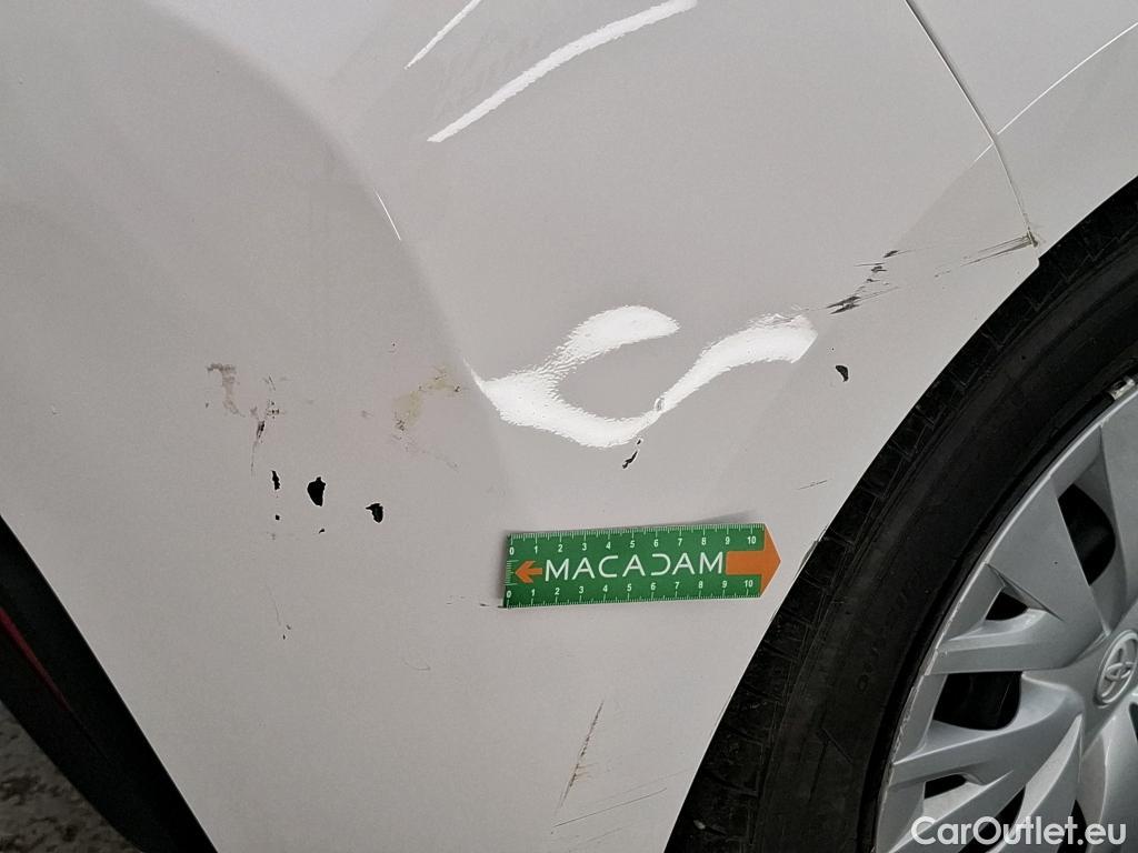  Toyota  Yaris TOYOTA  Hybride / 2019 / 5P / Berline Hybride 116h Dynamic Business Stage Acad #14