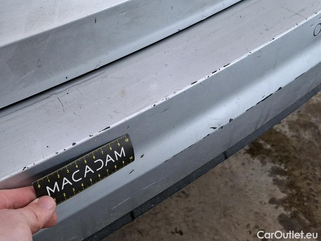  Volkswagen  Touran VOLKSWAGEN  / 2015 / 5P / monospace 1.5 TSI EVO DSG7 Carat 7 places #18