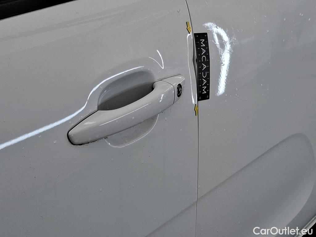  Citroen  C3  Société Feel Business R 1.5 BlueHDI 100CV BVM5 E6dT #2