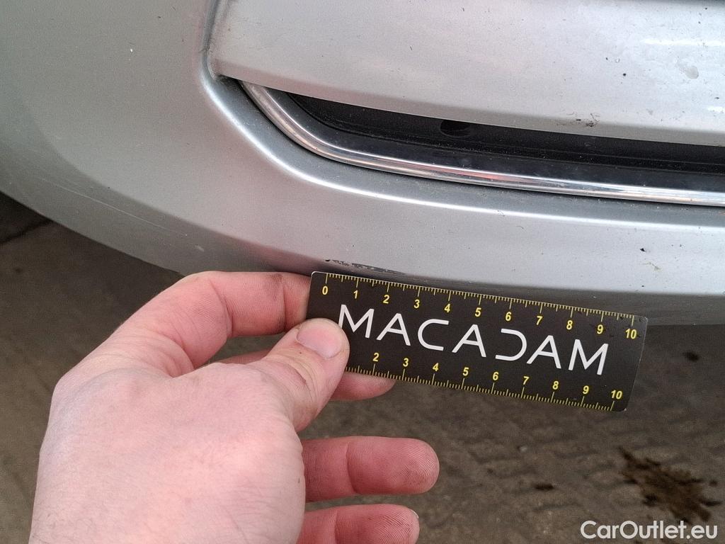  Volkswagen  Touran VOLKSWAGEN  / 2015 / 5P / monospace 1.5 TSI EVO DSG7 Carat 7 places #4