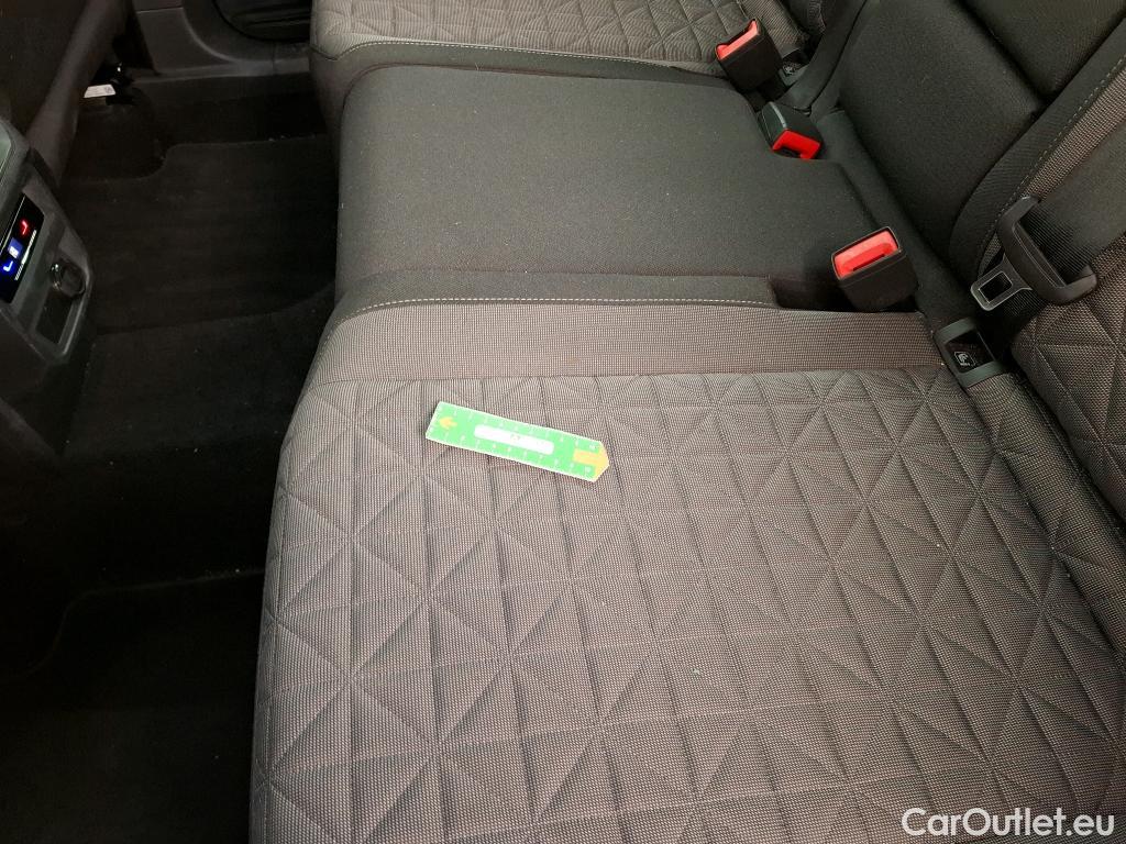  Volkswagen  Tiguan VOLKSWAGEN  / 2020 / 5P / SUV 1.5 TSI 150 DSG7 LIFE BUSI #19