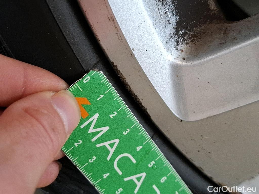  Volkswagen  Golf  VII Berline Comfortline BMT/Start-Stopp 1.0 TSI 110CV BVA7 E6 #52