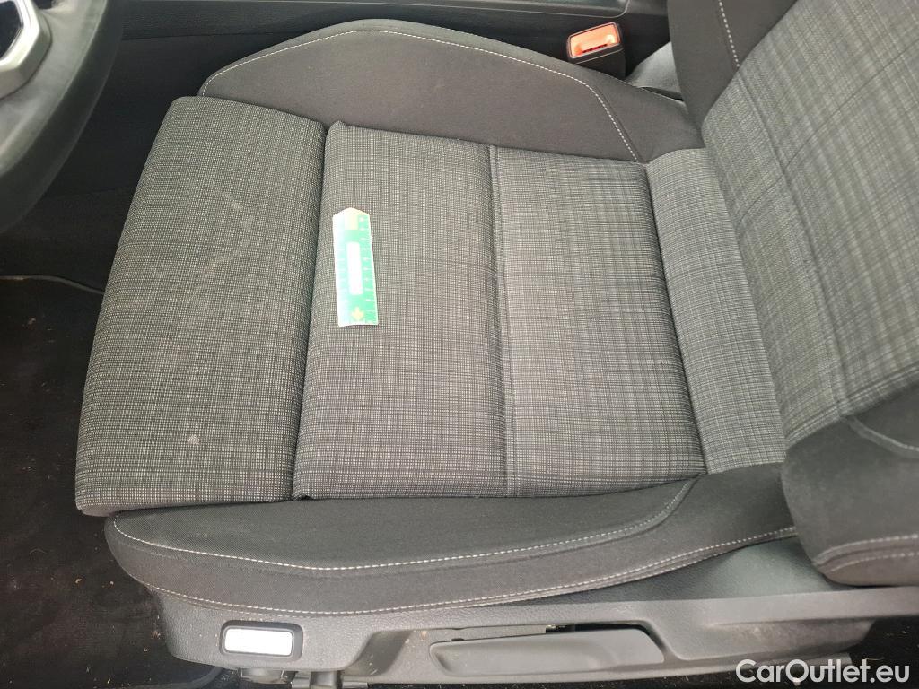  Volkswagen  Passat  Berline Business 2.0 TDI 120CV BVA7 E6d #46