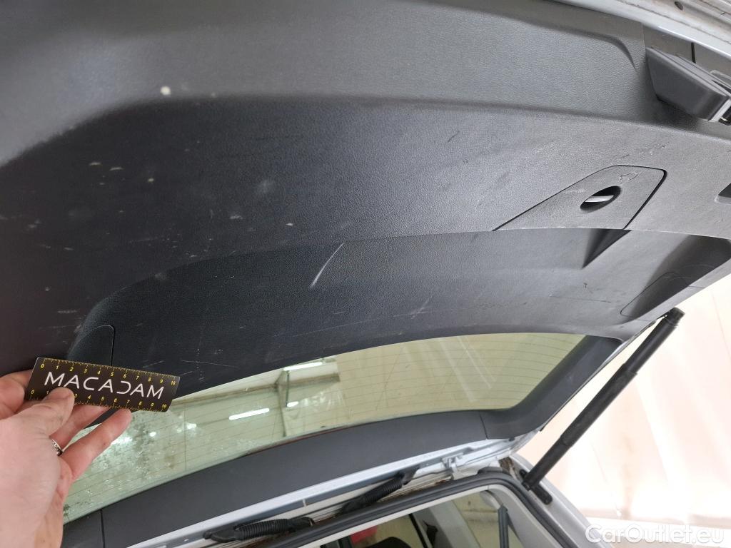  Volkswagen  Touran VOLKSWAGEN  / 2015 / 5P / monospace 1.5 TSI EVO DSG7 Carat 7 places #54