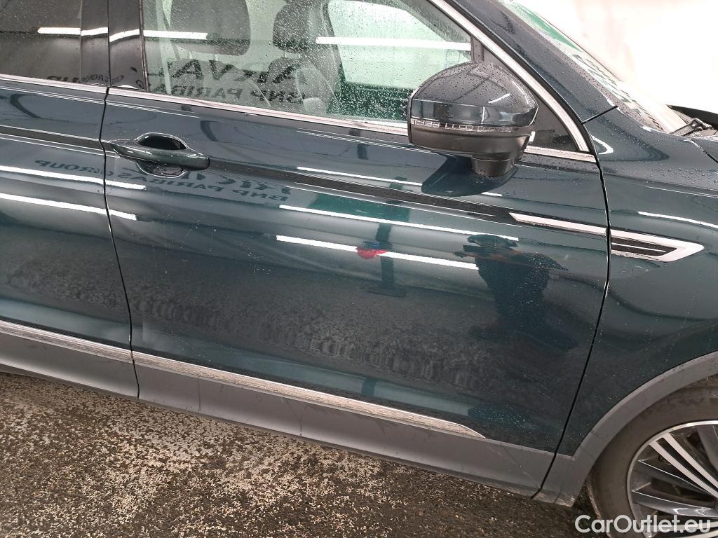  Volkswagen  Tiguan VOLKSWAGEN  Allspace / 2017 / 5P / SUV 1.5 TSI 150 EVO DSG7 Carat Exclusive #7