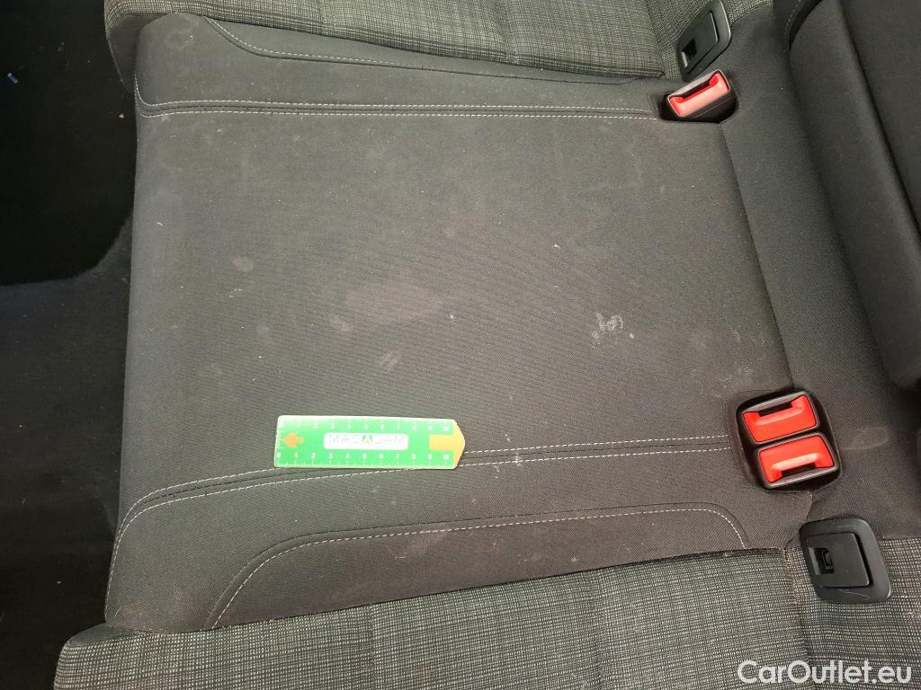  Volkswagen  Passat  Berline Business 2.0 TDI 120CV BVA7 E6d #48