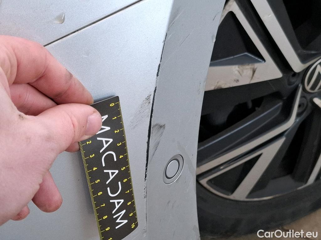  Volkswagen  Touran VOLKSWAGEN  / 2015 / 5P / monospace 1.5 TSI EVO DSG7 Carat 7 places #10